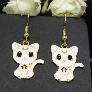 White Enamel, Luna Cat, Earrings